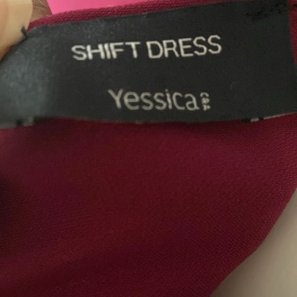 Yessica Burgundy Red Belted Short Split Sleeve Shift Dress - Picture 6 of 8